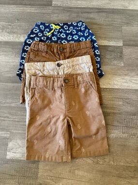 Bundle of boy shorts H&M, carters and Crewcuts